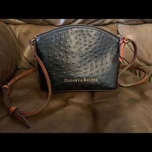 dooney and bourke crossbody